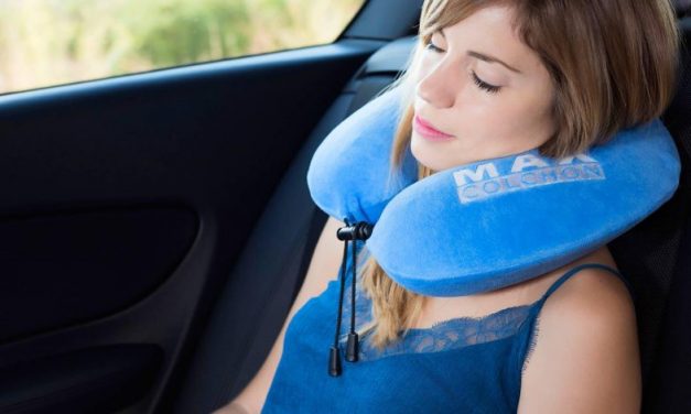 Como utilizar uma almofada de viagem corretamente