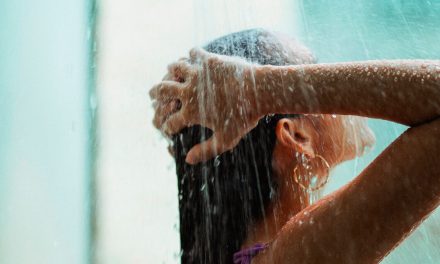 Como dormir quando está muito calor