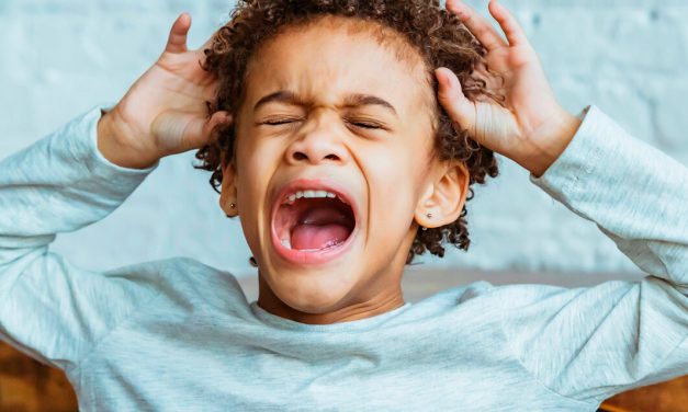 Como superar a ansiedade por dormir fora de casa