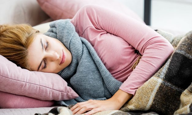 Arrepios ao dormir: por que aparecem?