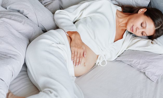 Pode-se dormir de barriga para baixo durante a gravidez?