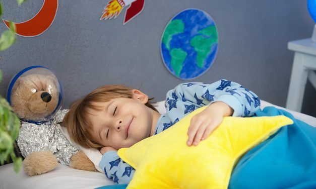 Como retomar as rotinas de sono durante o regresso à escola