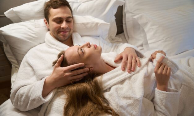 Como é o Sagitário na cama e como dorme